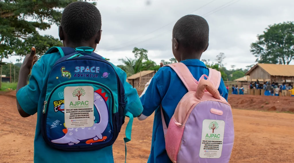 Éducation sacrifiée, citoyenneté entravée : autour de la Réserve du Dja, des enfants autochtones toujours privés de leurs droits fondamentaux